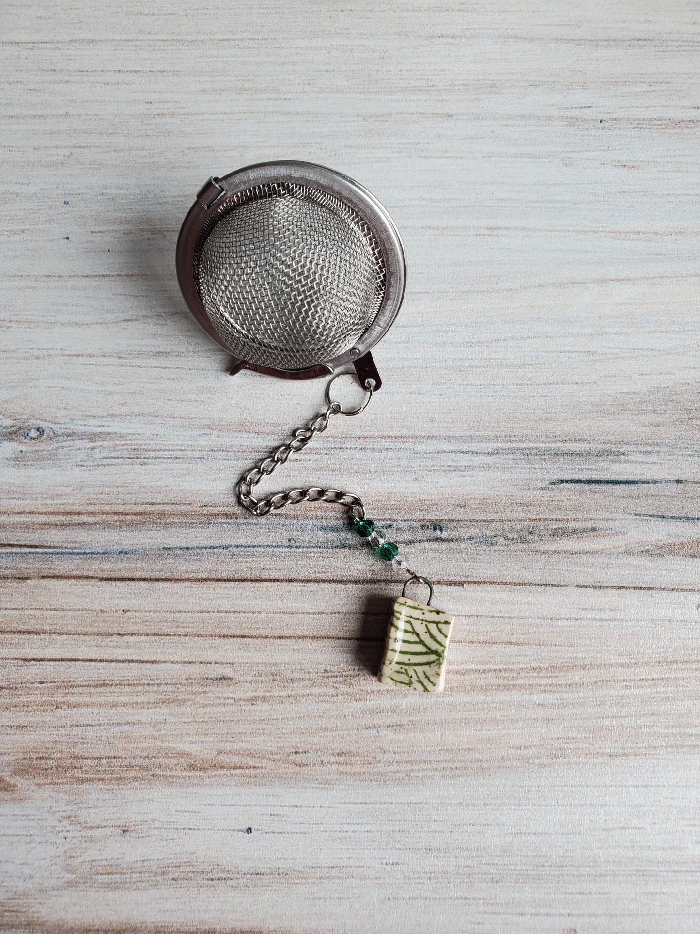 Tea Infuser- Book White and Green