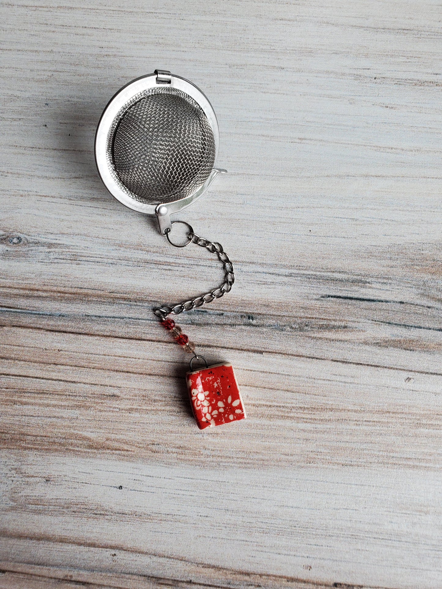 Tea Infuser- Book, Red and White Flowers